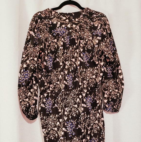 Joe Fresh long sleeve dress with pockets - Picture 2 of 3